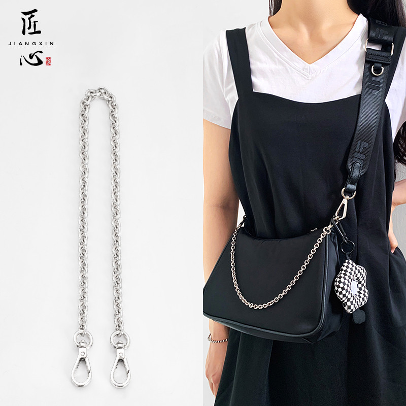 DIY Workshop กระเป๋า Hobo สามในหนึ่ง FILA Underarm Bag Transformation อุปกรณ์เสริมตกแต่ง