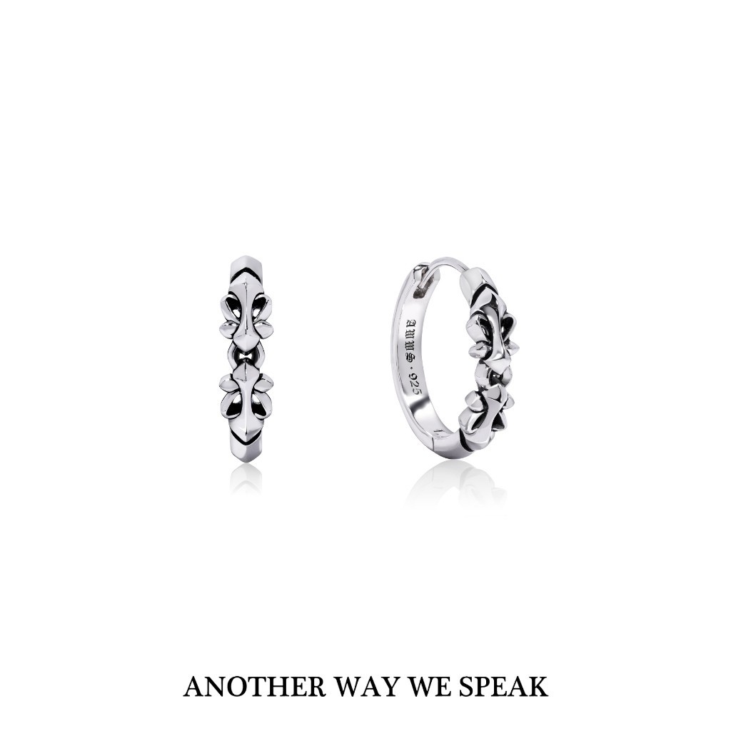 ANOTHER WAY WE SPEAK ต่างหูเงินแท้ รุ่น CRUCIFIX DOUBLE BOND สีเงิน