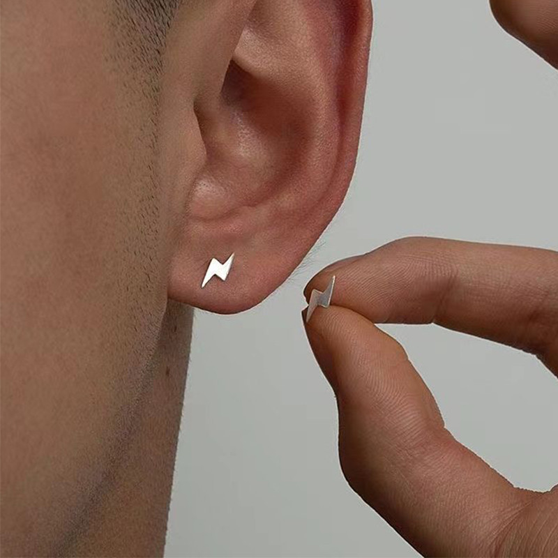 1 คู่ Cool Lightning Design Stud ต่างหูสําหรับผู้ชายผู้หญิง Unisex ไทเทเนียมเหล็ก Earstuds – ไม่เป็นสนิม – ไม่ซีดจาง