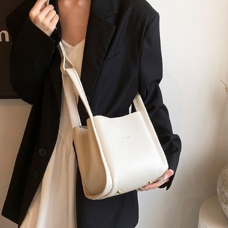สินค้าพร้อมส่ง กระเป๋าสะพายข้างแฟชั่น BAG-GND กระเป๋าหนัง สีมินิมอล ปรับเปลี่ยนสายได้ สำหรับผู้หญิง