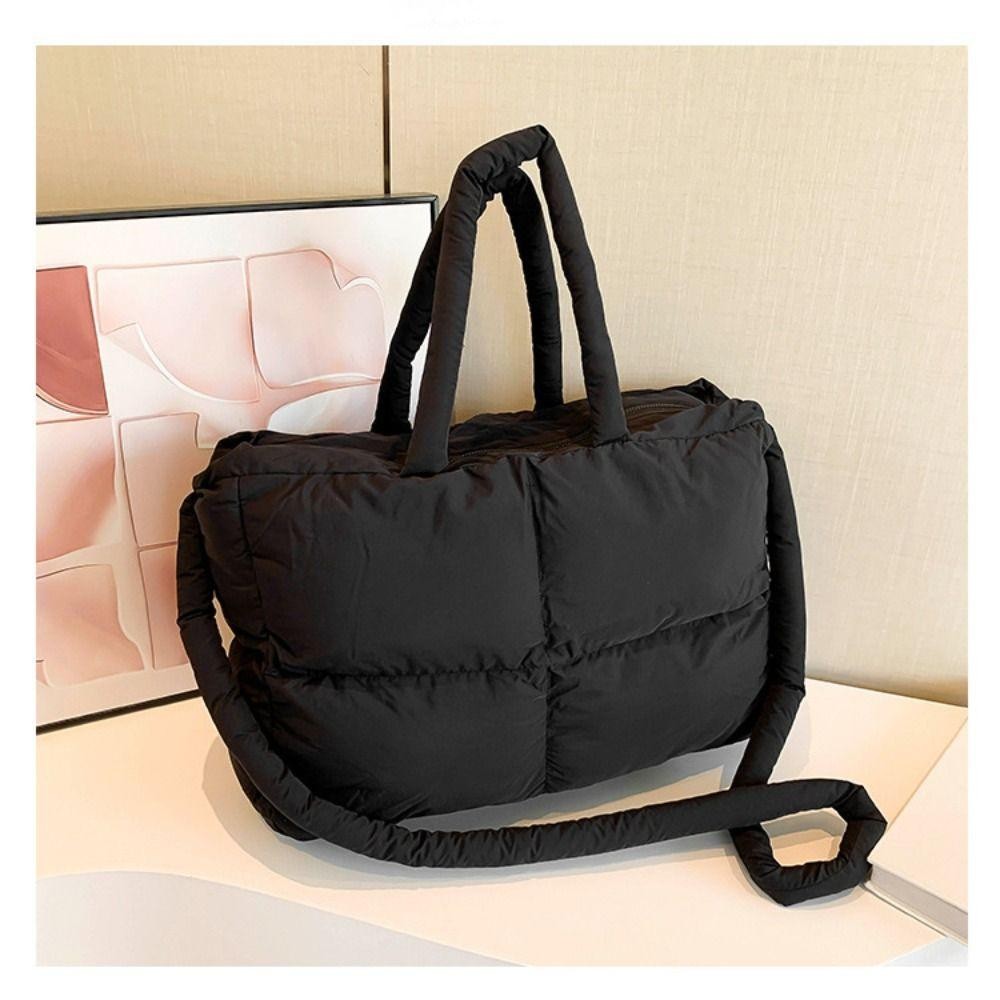 IVEYOUNG กระเป๋าโท้ตปักเป้า รูปที่ 5