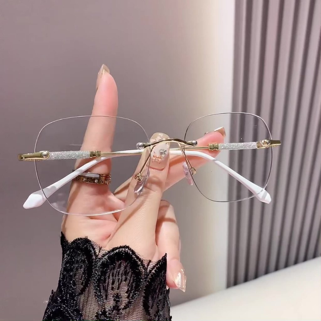 แว่นสายตาสั้นเลนส์ออโต้ แว่นกรองแสงสีฟ้าออกแดดเปลี่ยนสี กันUV99% แว่นตาแฟชั่น แว่นไร้กรอบ - รูปที่ 5