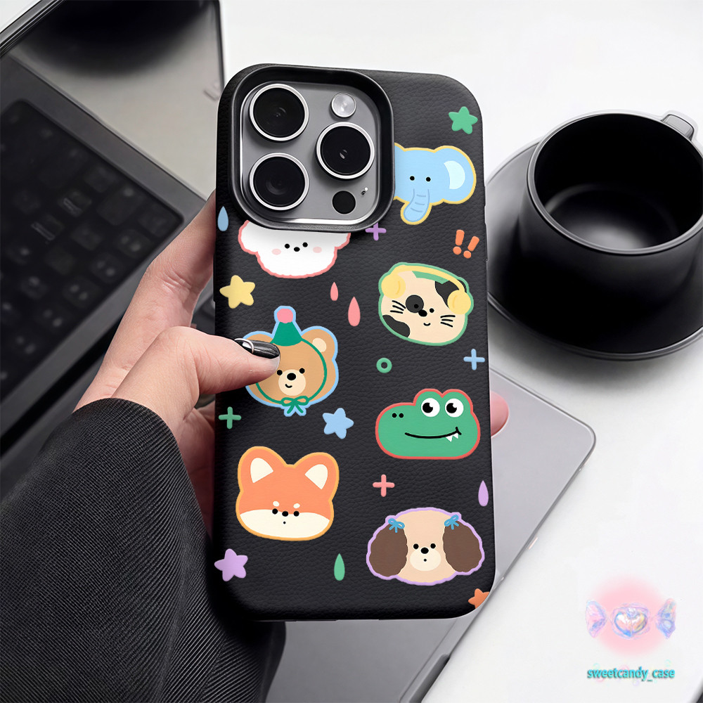 🌹จัดส่งในพื้นที่🌹เคสเหมือนเปลือกลิ้นจี่ รูปแบบสัตว์การ์ตูนน่ารัก สําหรับIPhone16 15 14 13 12 11 7 8plus Pro Promax XR XS