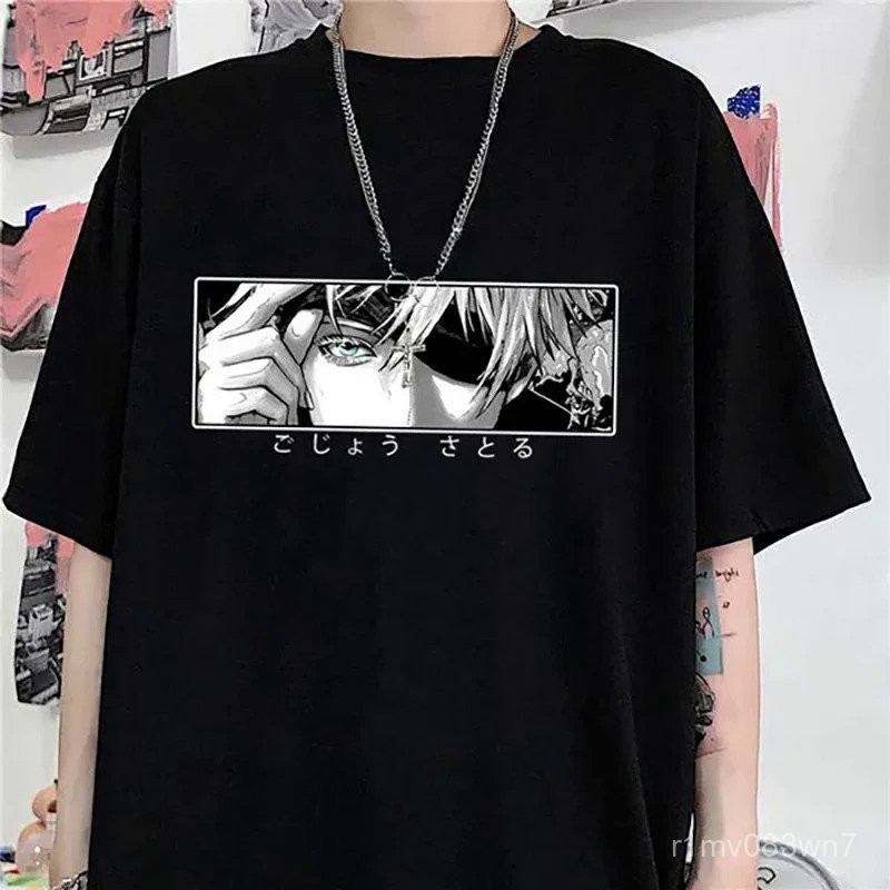 ใหม่ฤดูร้อน เสื้อยืดพิมพ์ Gojo Satoru สำหรับผู้ชายและผู้หญิง เสื้อผ้าสตรีทแวร์แบบยูนิเซ็กซ์ Y2K