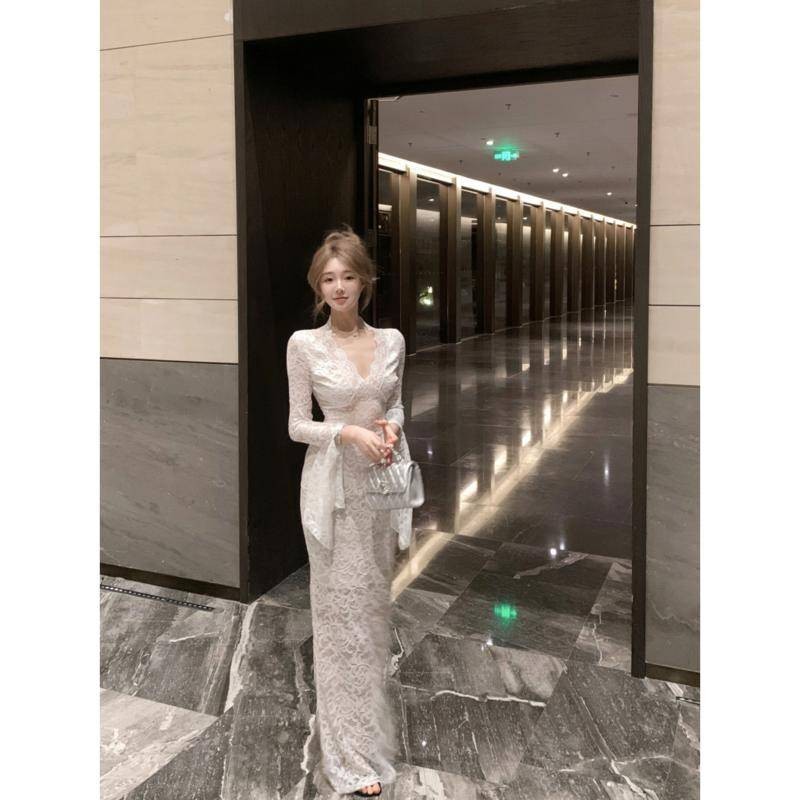 Xyzkuli Retro ชุดลูกไม้สีแดงผู้หญิงฤดูใบไม้ร่วงแขนยาวแคบ-เอว Slim-Fit กระโปรง French Royal Sister อารมณ์สะโพก ราคา ถูกที่สุด ดีลบีเคเค แกลเลอรีภาพที่ 2