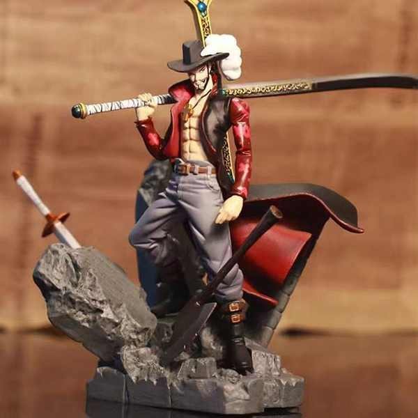 ตู้ใส่โมเดล โมเดลอนิเมะ One Piece Top Battle Styling King Eagle Eye Mihawk รูปอะนิเมะโมเดลของเล่นเดส