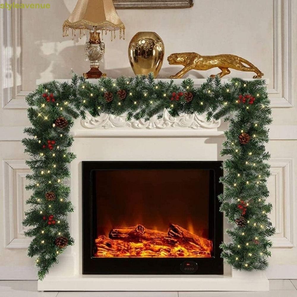 Styleavenue พวงมาลัยคริสต์มาส, 180 ซม./6 ฟุตโคนต้นสน Berry ประดิษฐ์ต้นสนตกแต่ง, Fir Garland สีเขียว 30 ไฟ LED เครื่องประดับผลไม้สีแดง Illuminated หวาย Mantle