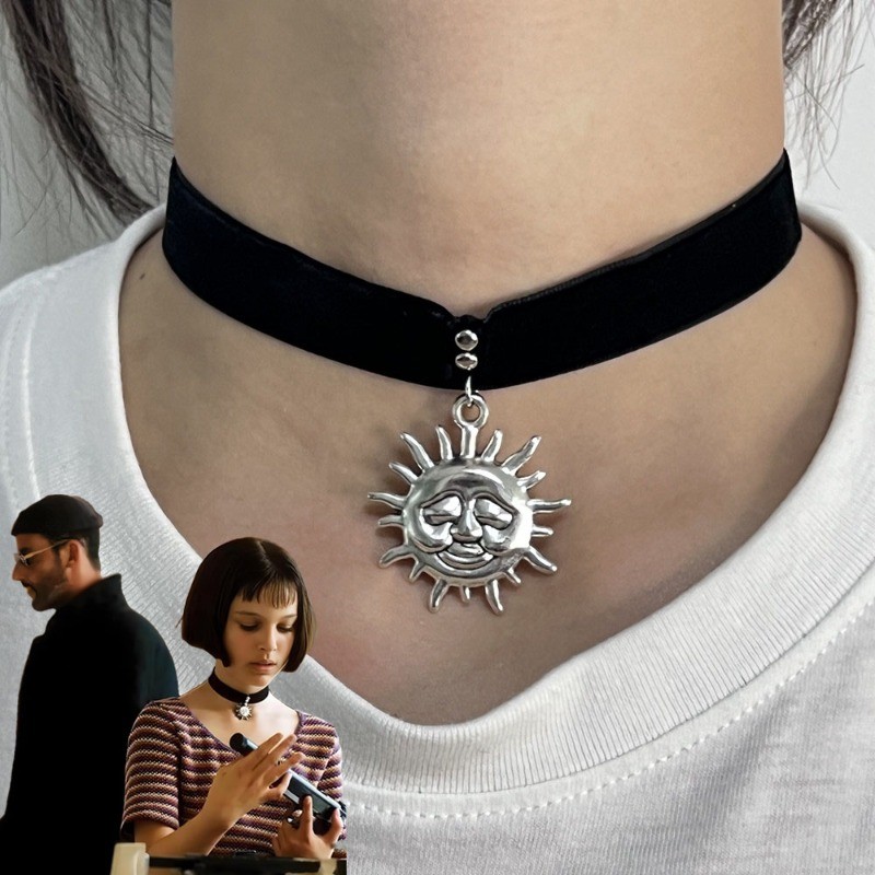ภาพยนตร์ Leon: Professional Matilda คอสเพลย์สร้อยคอ Sun จี้เชือกสีดํา Choker Chain เครื่องประดับอุปกรณ์เสริม Prop