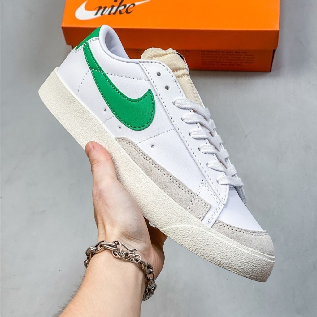 รองเท้าผ้าใบ Nike Blazer Low วินเทจ