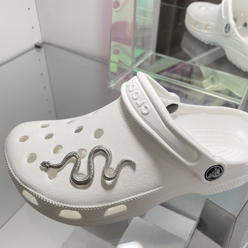 งูเงินเย็นตกแต่ง jibbits 3d jibbits crosc สติ๊กเกอร์รองเท้าแตะ crosc jibbitss