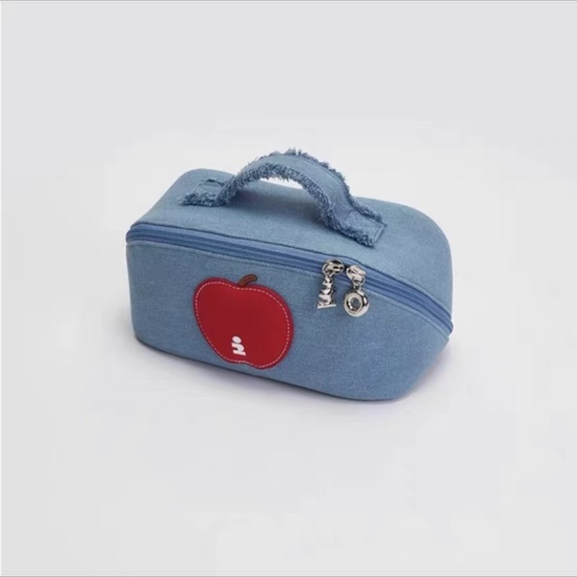 [สต๊อกพร้อม]100% Tagi.สินค้าใหม่<i>apple Puff Cute Waterproof Portable Storage Bag</i>