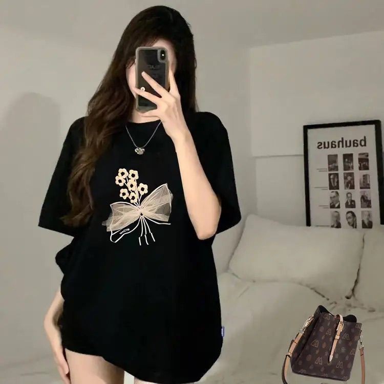 [Domi เสื้อผ้าผู้หญิง] 2025 ฤดูร้อนผ้าฝ้ายอเมริกันย้อนยุคสีดําครึ่งแขนเสื้อยืดผู้หญิงเวอร์ชั่นเกาหลี