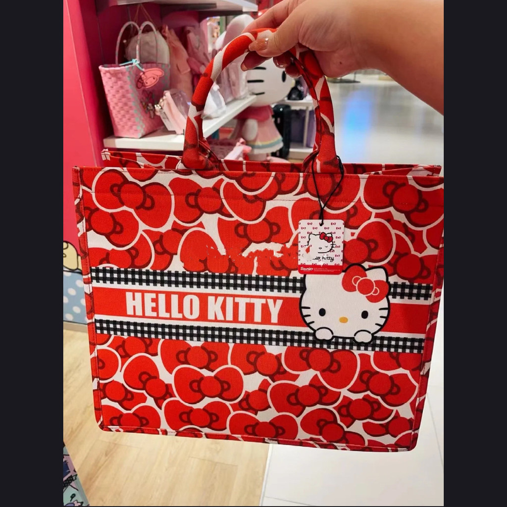 HelloKitt กระเป๋าถือ Commuter ความจุขนาดใหญ่ Tote กระเป๋าผ้าใบ กระเป๋าผ้าใบ Kuromi พิมพ์สไตล์ขี้เกียจน่ารัก Tote Bag