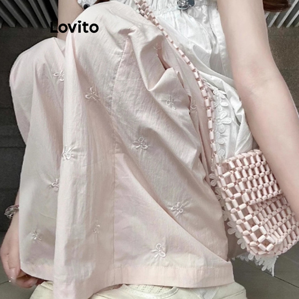Lovito กางเกงโบว์ลายดอกไม้ ดิทซี่ แบบสบาย ๆ สำหรับผู้หญิง LNA77750