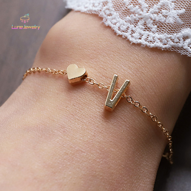COD💖สร้อยข้อมือหัวใจตัวอักษรภาษาอังกฤษ,สร้อยข้อมือบุคลิกภาพสำหรับผู้หญิง,สร้อยข้อมือโลหะผสม-Lune