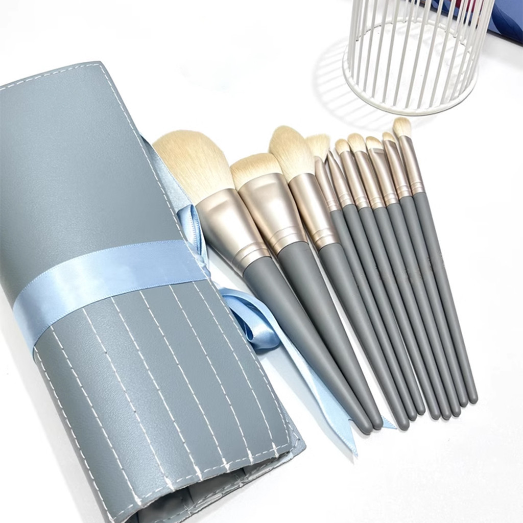 ชุดแปรงแต่งหน้า 10 ชิ้น พร้อมกระเป๋าจัดเก็บ แปรงขนนุ่ม เหมาะกับเครื่องสำอางต่างๆ แปรงรองพื้น แปรงอายแชโดว์ แปรงแต่งหน้า - รูปที่ 4