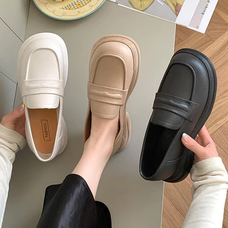 ส่งเร็ว🚚รองเท้า ผู้หญิงโลเฟอร์ รองเท้าแตะ รุ่นใหม่ วัสดุทำจากยางอย่างดี loafer เสิรมส้น กันลื่น T-102