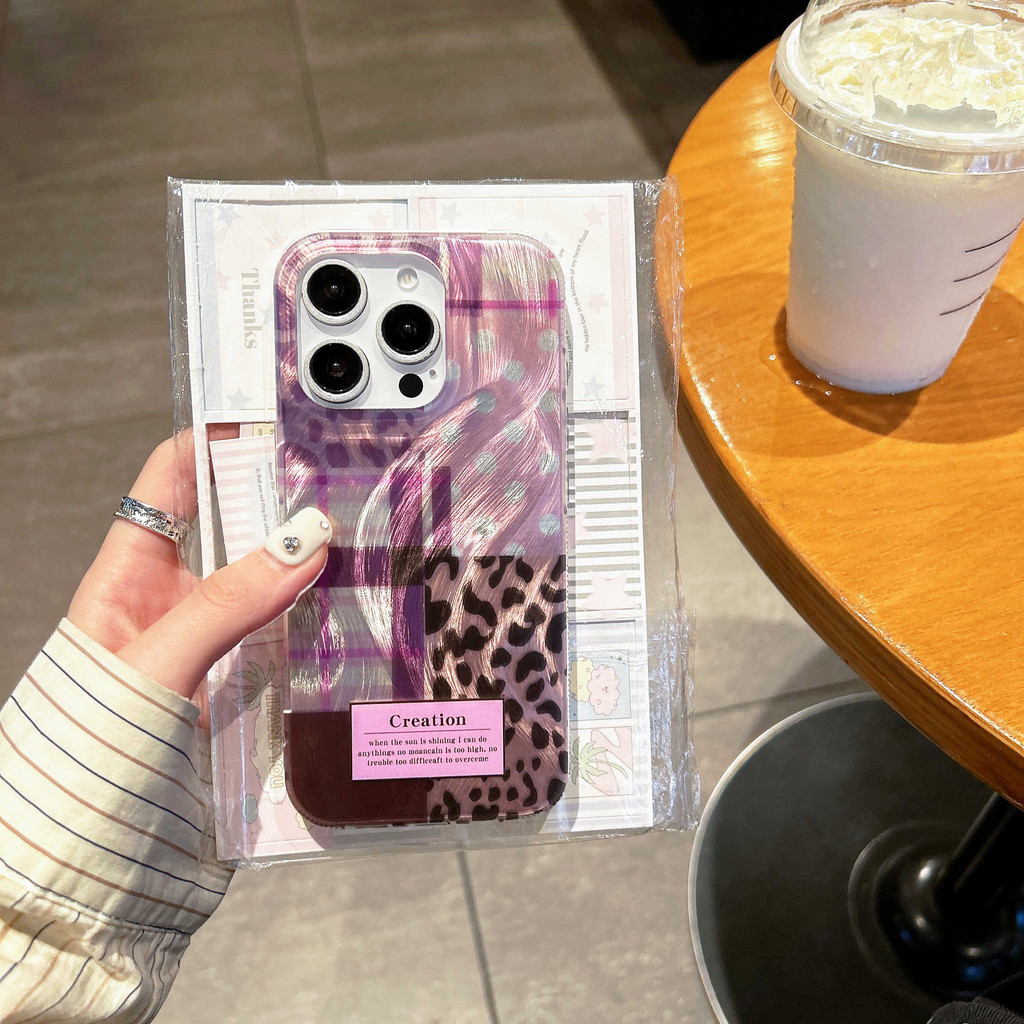 Ins Vivienne westwood รูปแบบ Feather เส้นด้าย Anti-Fall เคสโทรศัพท์สําหรับ iPhone 16 Promax 15 Promax 12 13 Mini 14plus 11 Pro Max X XS XR XS Max 7 8 plus Se2020