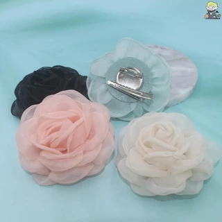 [CL] แฟชั่นผ้า Camellia เข็มกลัดดอกไม้สําหรับผู้หญิงเสื้อผ้าเครื่องประดับอุปกรณ์เสริมปาร์ตี้ TH