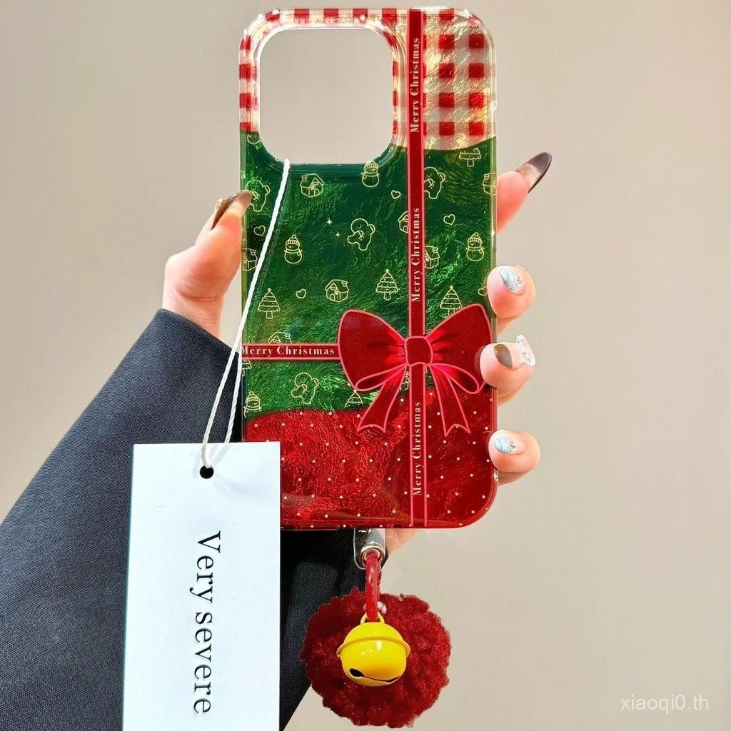 เคสโทรศัพท์สำหรับ iPhone 7 8 x XS XR xsmax 11 12 13 14 15 16 Pro Max PLUS สีแดงและสีเขียวตัดกันโบว์ลูกบอลขนสีแดงกระดิ่งหุ้มทั้งเครื่องเคสนิ่มป้องกันการตกหล่นเคส yghk