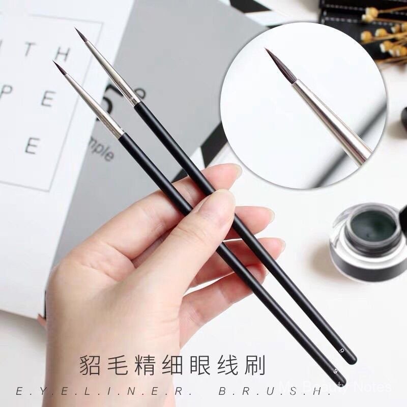 T22 Eyeliner Brush Fine Small Size Makeup Brush Tear Groove Brush Spot Drill Brush Pen Ultra Fine Small Size Creamy Eyeliner Crouching Silkworm Brush QAIY