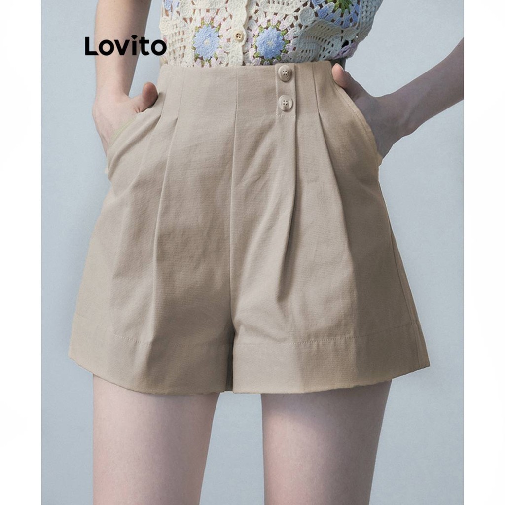 Lovito กางเกงขาสั้นผู้หญิง แต่งจีบ สีพื้น สไตล์หรูหรา L91AD368