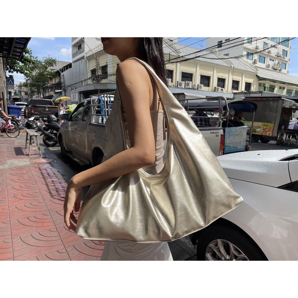 (The July Mansion) Giga Jersey Tote Bag กระเป๋าถือขนาดใหญ่