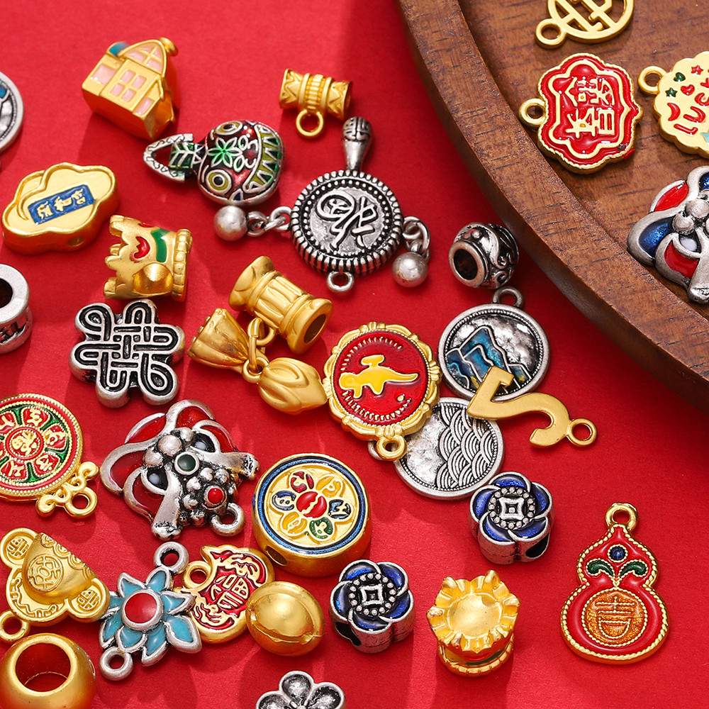 St. kunkka 10g โลหะผสมสุ่มผสมสไตล์จี้ Retro Safe Lock Lucky Bag จี้สามารถใช้สําหรับ DIY สร้อยข้อมือสร้อยคออุปกรณ์เสริม
