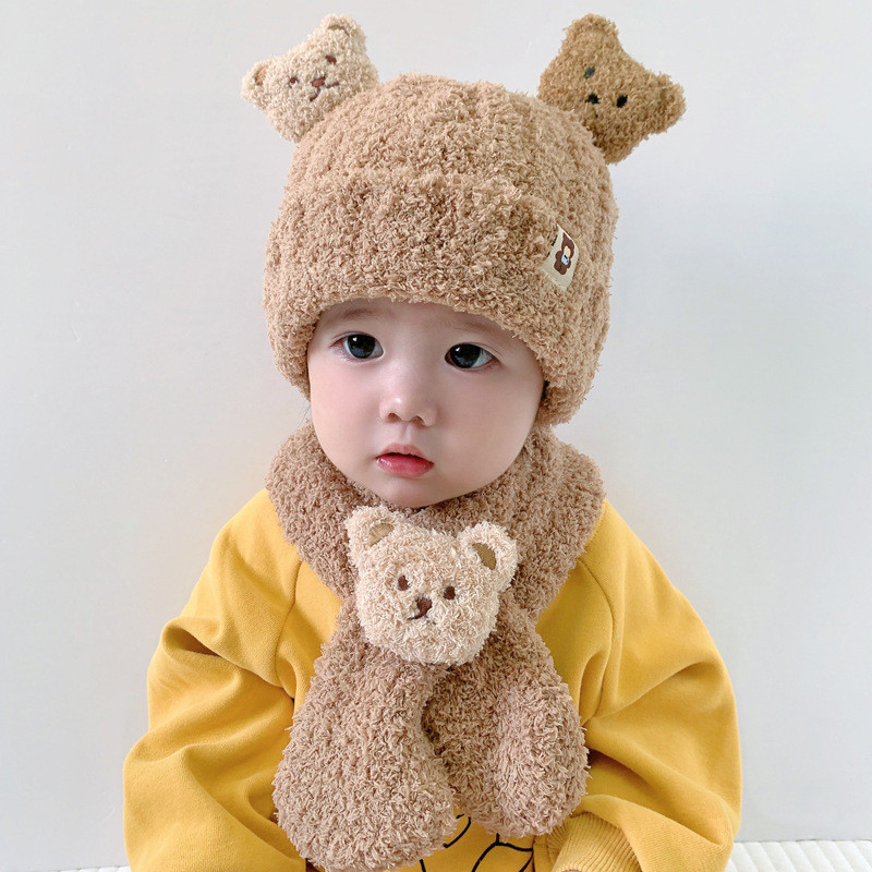 หมวกเด็กสำหรับฤดูใบไม้ร่วงและฤดูหนาว
