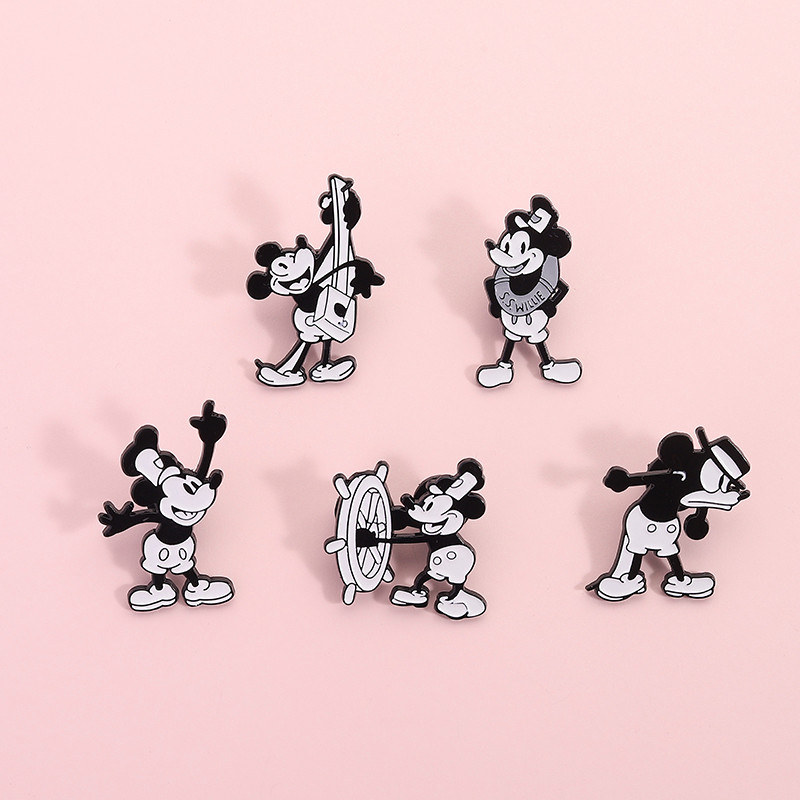 ตลกอะนิเมะ Mickey เข็มกลัด Pins การ์ตูนตัวอักษรเข็มกลัดป้ายโลหะอุปกรณ์เสริมของขวัญ