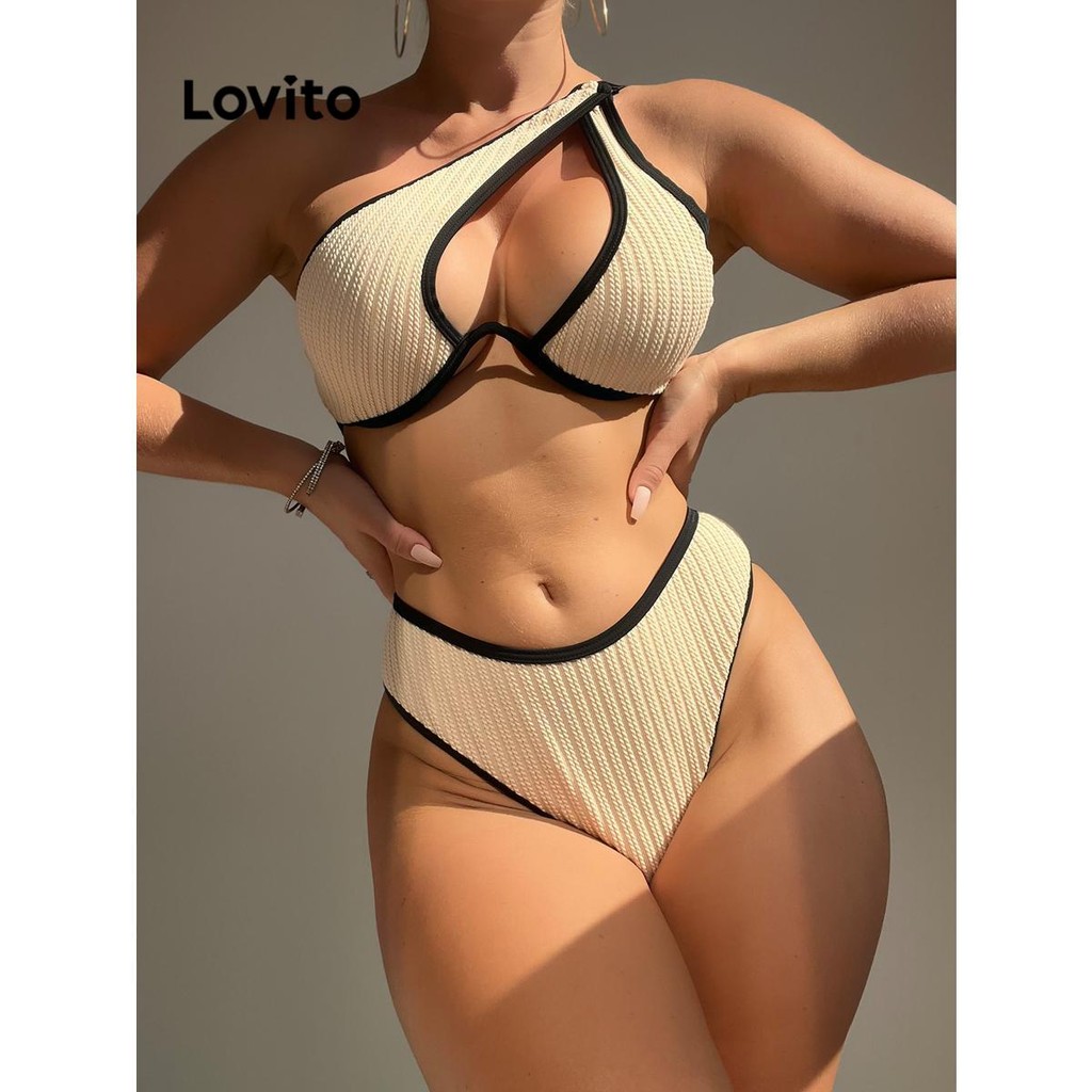 Lovito ชุดบิกินี่ไม่สมมาตรคอนทราสต์เซ็กซี่ธรรมดาสำหรับผู้หญิง LNL81201