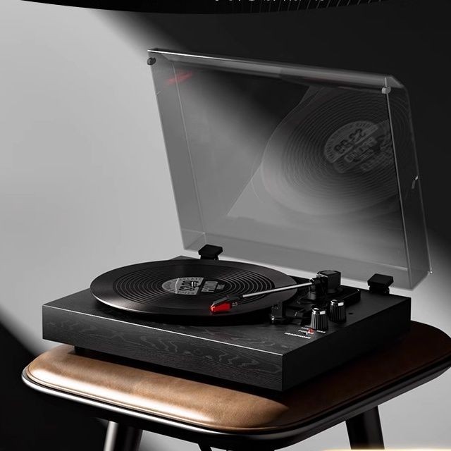 เครื่องเล่นแผ่นเสียงไวนิล Retro Gramophone ห้องนั่งเล่นยุโรปลําโพงบลูทูธฟิล์มเครื่องเล่นแบบพกพาของขวัญแต่งงานพิธีขึ้นบ้านใหม่ pdd/ wtt20241031