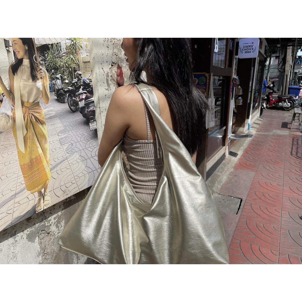 (The July Mansion) Giga Jersey Tote Bag กระเป๋าถือขนาดใหญ่