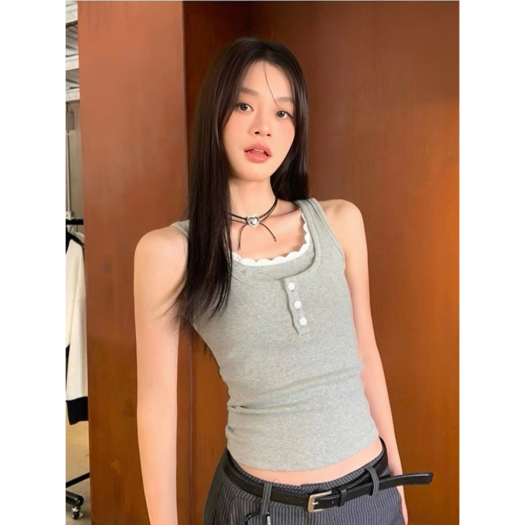 Fariy🍒คลังสินค้าพร้อม🍒เสื้อกั๊กลูกไม้ปลอมสองชิ้นสำหรับผู้หญิงฤดูร้อนสไตล์ใหม่พอดีตัวสไตล์สาวฮอตสั้น - รูปที่ 4