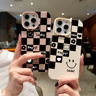 แอปเปิ้ลโทรศัพท์ หมีน้อยสีดำและสีขาว สำหรับ iPhone เคสไอโฟน 13 12 11 PRO MAX X XS MAX 16 15 14 XR 7/8PLUS จัดส่งจากประเท