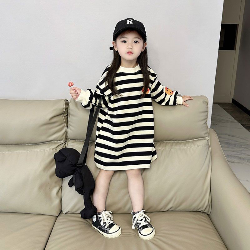 สาวลายชุดเด็กกลางความยาวเสื้อกันหนาวหมวกชุดเด็กสาวสไตล์ลายสบายๆแขนยาวชุด