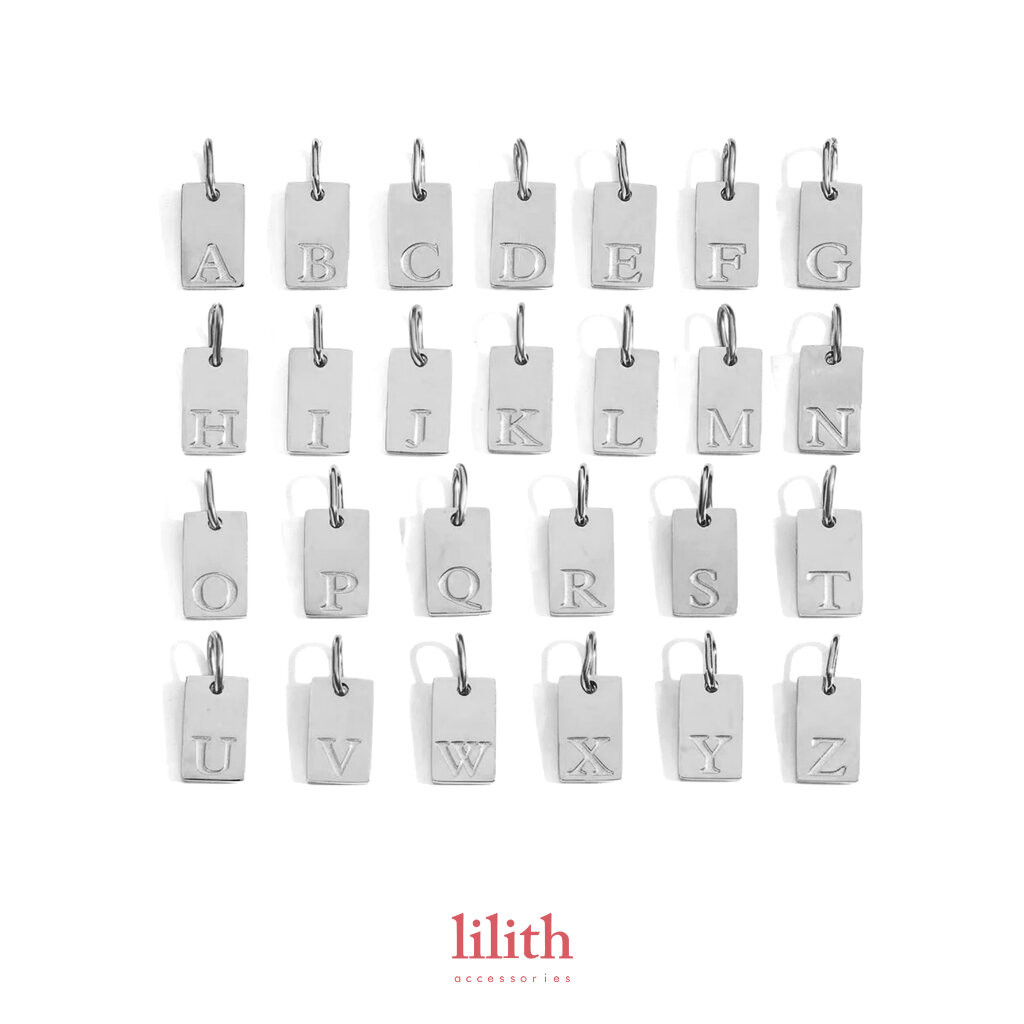 Lilith - Square letter stainless charm (silver)(only Charm) จี้ตัวอักษร สีเงิน