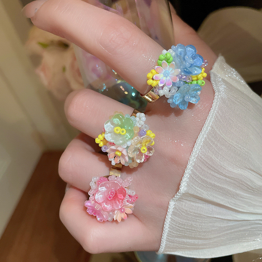 [จูวบิวตี้]ลูกปัดข้าวแก้วดอกไม้คลัสเตอร์เปิดแหวนแฟชั่นสไตล์วันหยุดระดับไฮเอนด์แสงหรูหราตกแต่งมือ