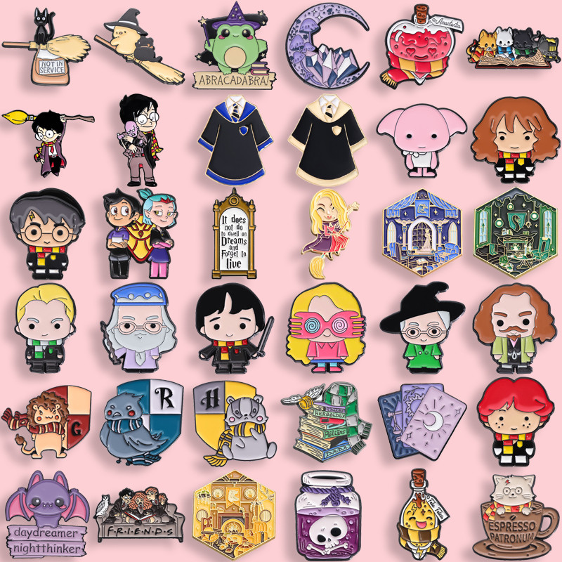 71 Magic Academy Series เครื่องประดับแฟชั่นของขวัญสําหรับเพื่อนและเพื่อนร่วมชั้น