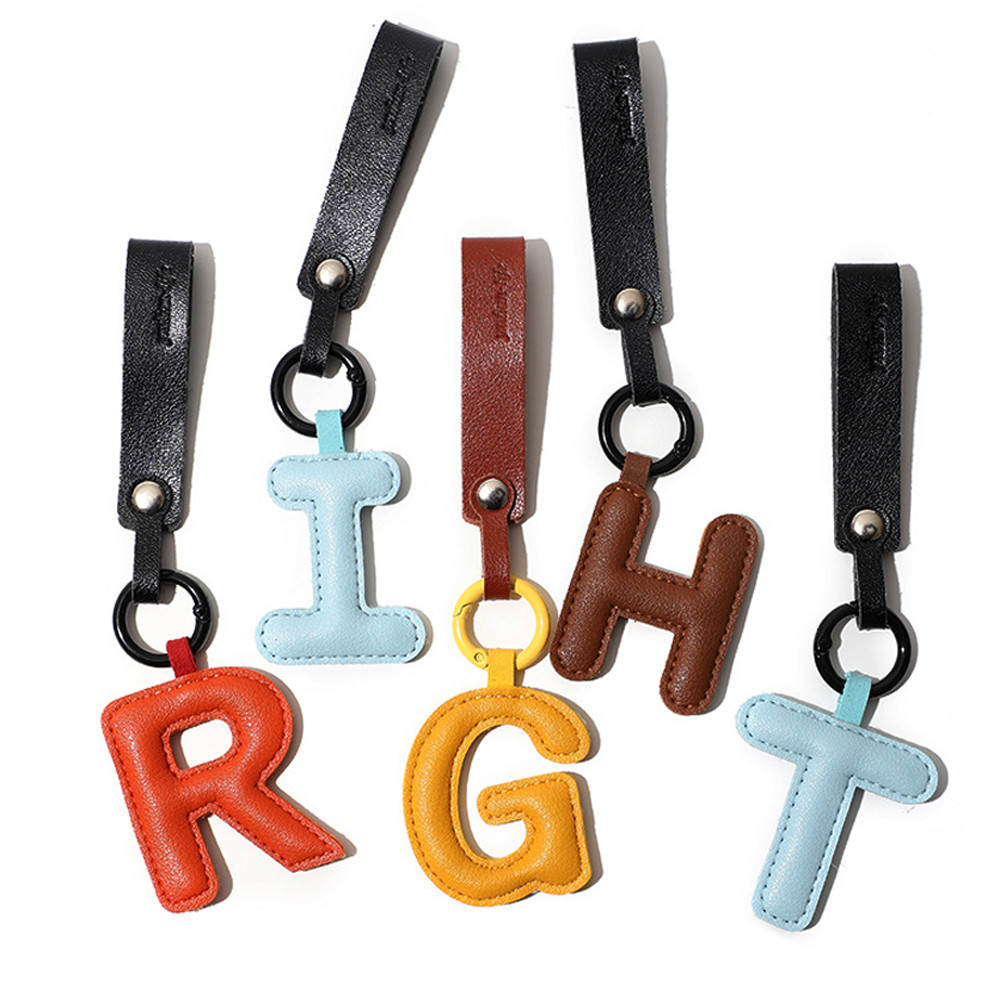 สีสัน Pu หนัง AZ ตัวอักษรเริ่มต้น Key แหวนสายรัดข้อมือสั้น Anti-lost จี้กุญแจรถผู้หญิงกระเป๋าเป้สะพายหลังเครื่องประดับ