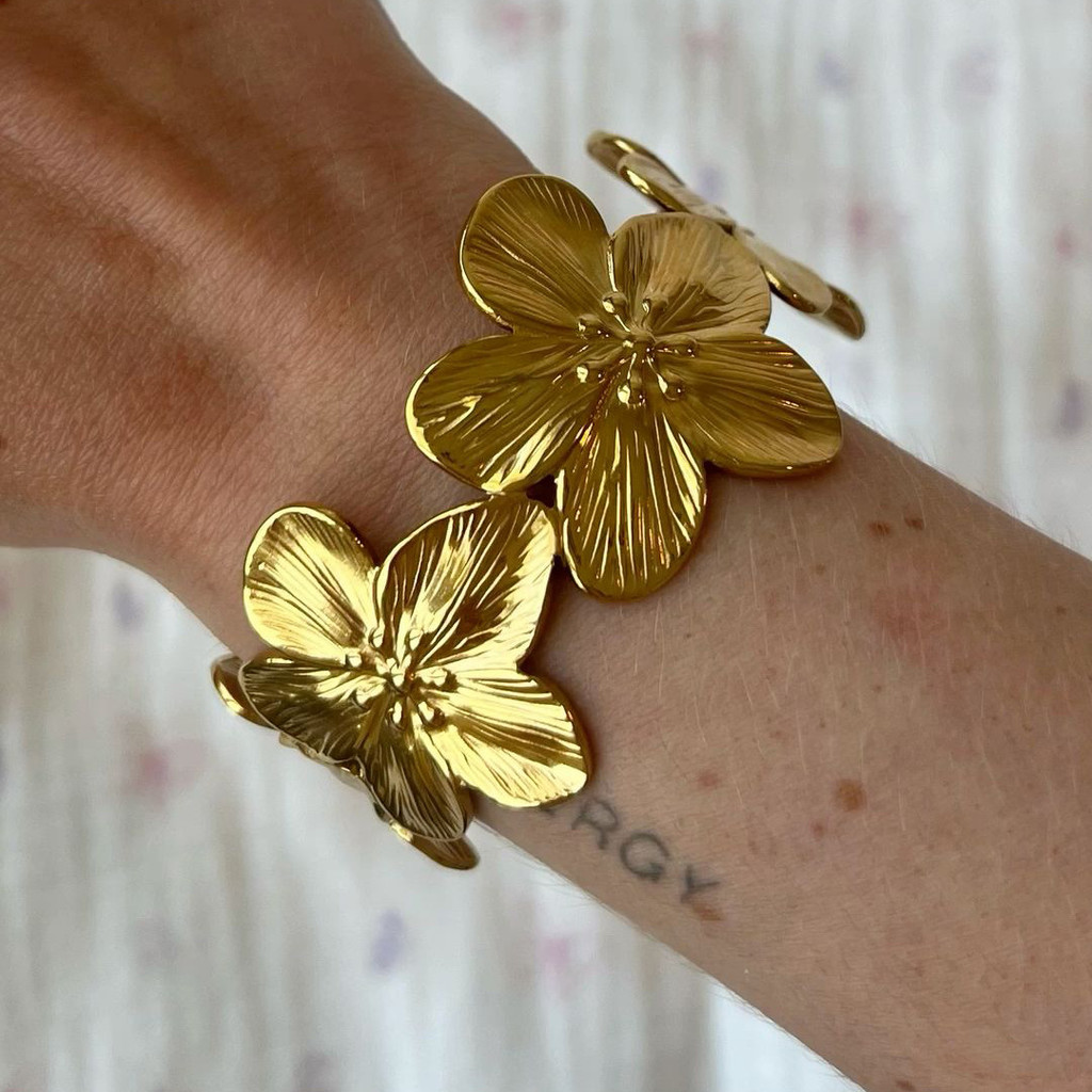 Retro Gold Splicing ดอกไม้เปิดกําไลข้อมือสร้อยข้อมือผู้หญิงเครื่องประดับใหม่