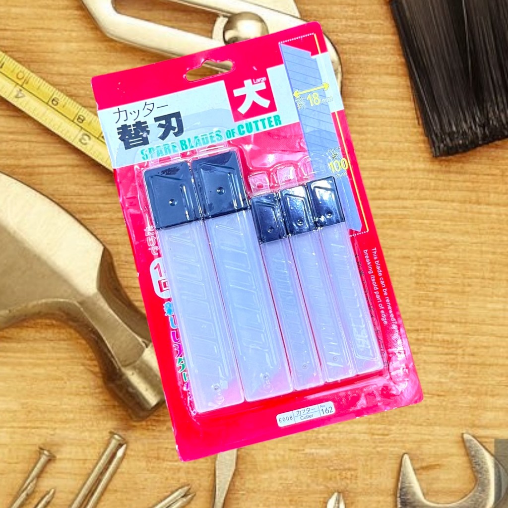 DS-653 อุปกรณ์สำนักงาน ใช้ในบ้าน ใบมีดคัตเตอร์ ขนาด10*2 cm และ  8*1cm 1ชุด5ชิ้น ใหญ่2 เล็ก3
