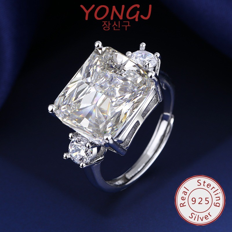 Stylish Oversize Simple Diamond-set Square 5-carat Ring