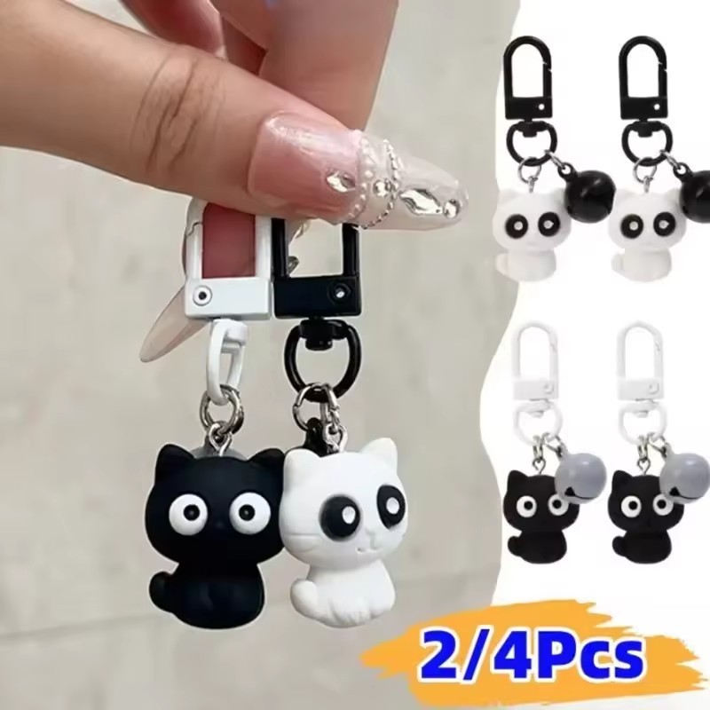 การ์ตูนเรซิ่นสีดําสีขาวแมวน่ารักคู่พวงกุญแจ-ตลกกระเป๋าเป้สะพายหลังตกแต่งจี้พวงกุญแจ