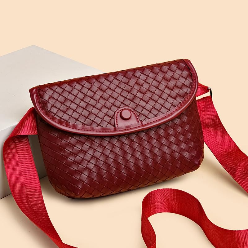【พร้อมส่ง】miss bag fashion1 กระเป๋าคาดอก กระเป๋าแฟชั่น สไตส์นี้เท่มาก