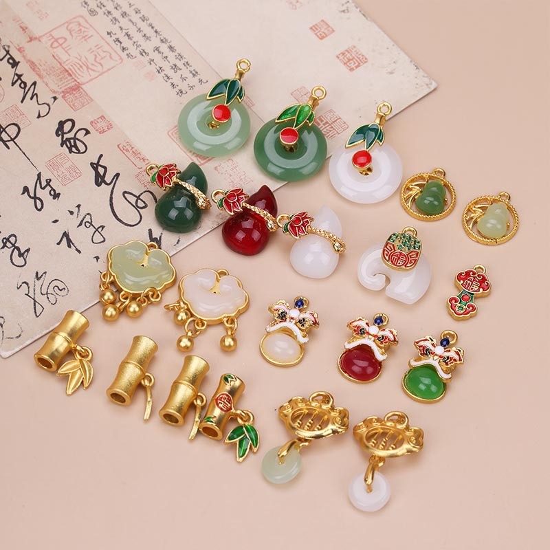 โลหะผสมเคลือบสีสไตล์ประจำชาติข้อต่อไม้ไผ่ทำด้วยมือ DIY สร้อยข้อมือจี้เครื่องประดับขนาดเล็กสไตล์จีนใหม่สร้อยคอเชือกกี่เพ้าหัวเข็มขัด pkj7