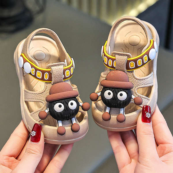 crocs แท้เด็ก รองเท้ามีไฟ รองเท้าแตะเด็กรองเท้าแตะกันน้ำสำหรับเด็กวัยหัดเดินสำหรับเด็กผู้หญิงวัย2ขวบ