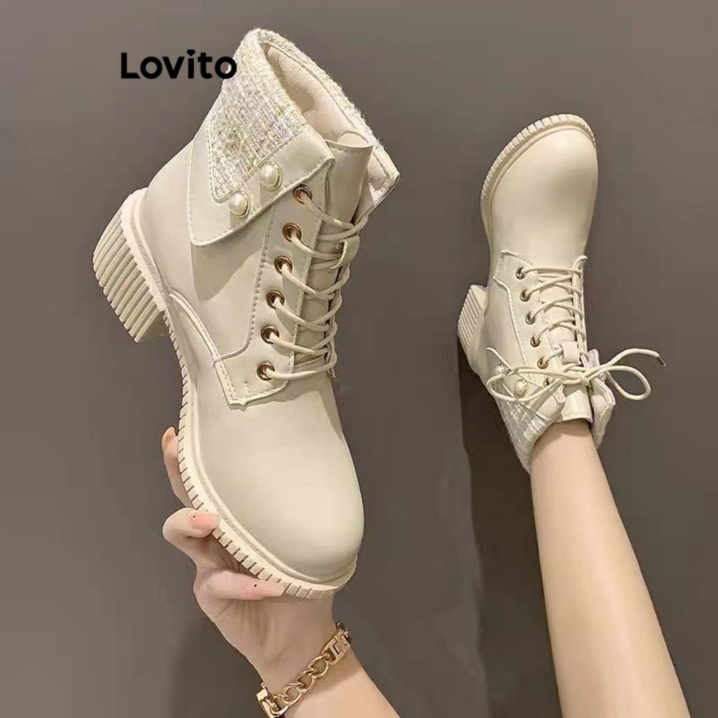 Lovito สง่างามธรรมดาเกรซอ่อนโยนลมมุกรองเท้าสั้นเวอร์ชั่นเกาหลีแฟชั่นบูตสําหรับผู้หญิง  LFA59317