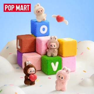 100% ของแท้อย่างเป็นทางการPOP MART Labubu 4.0 Pin For Love V4 (AM)/(NZ) THE MONSTERS Mini LABUBU V4 ไวนิลตุ๊กตาจี้กล่องตาบอดหัวใจของขวัญวันเกิด