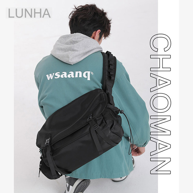 Mens Crossbody Messenger Bag ความจุขนาดใหญ่กระเป๋าสะพาย Oxford กันน้ําสําหรับลําลองกลางแจ้ง